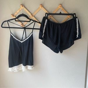 Pajama set. Size M. Fringe detail